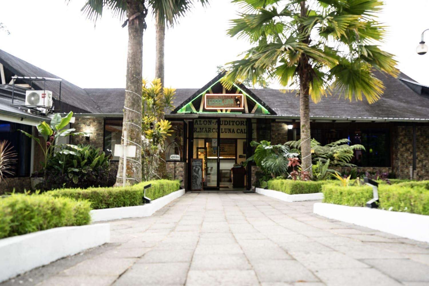 Terra Luna Lodge Тена Экстерьер фото