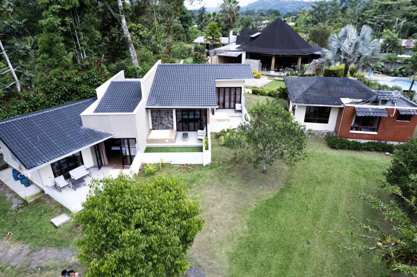 Terra Luna Lodge Тена Экстерьер фото