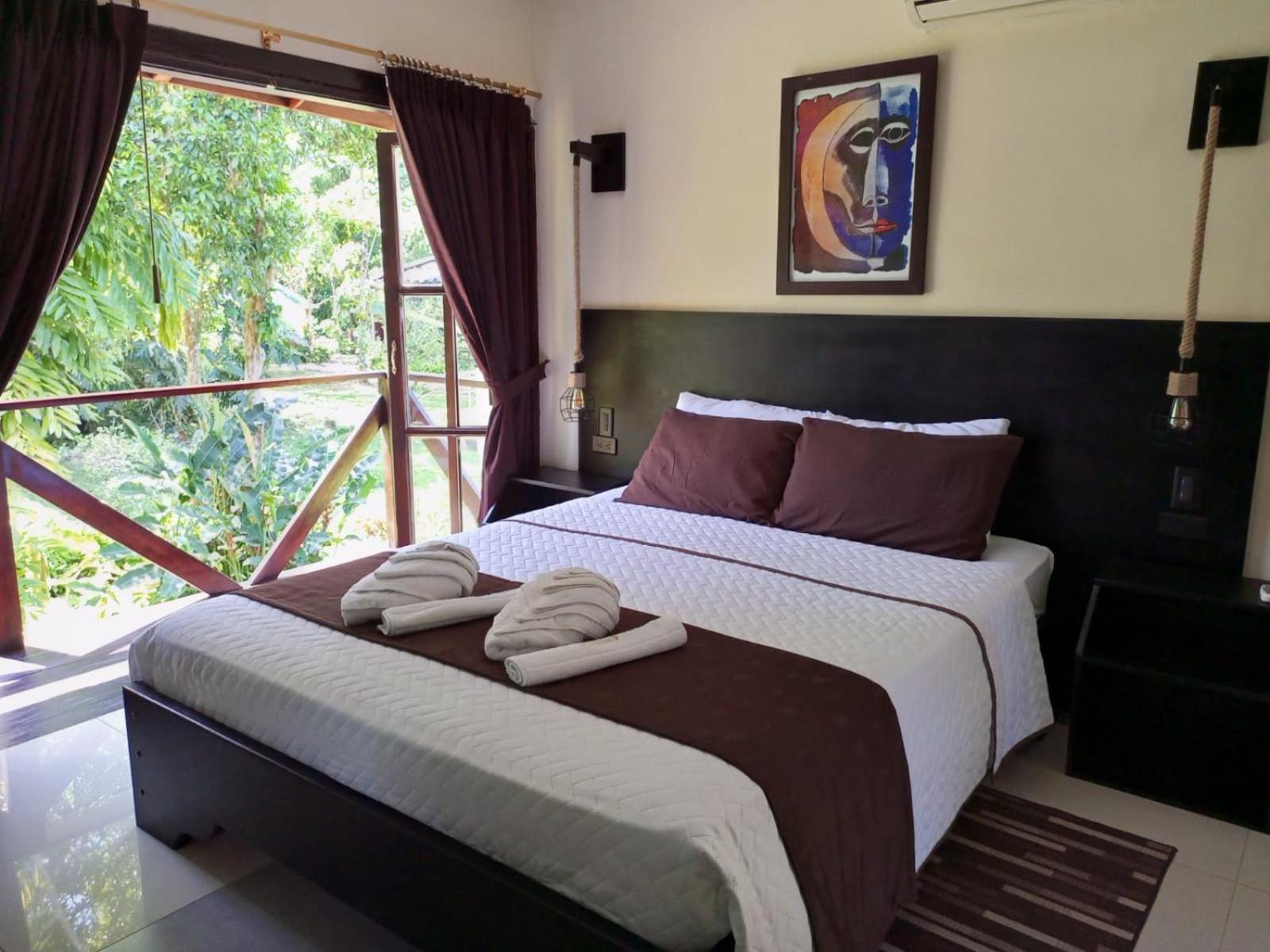 Terra Luna Lodge Тена Экстерьер фото