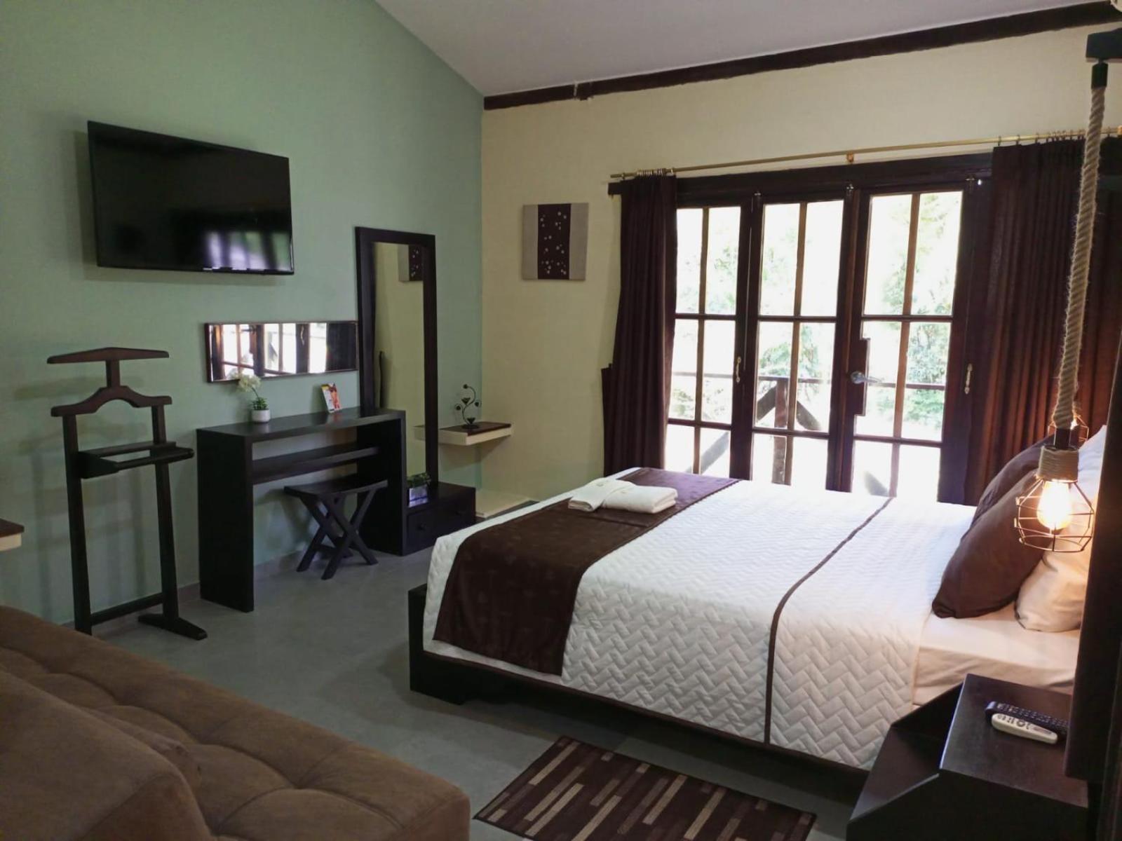 Terra Luna Lodge Тена Экстерьер фото
